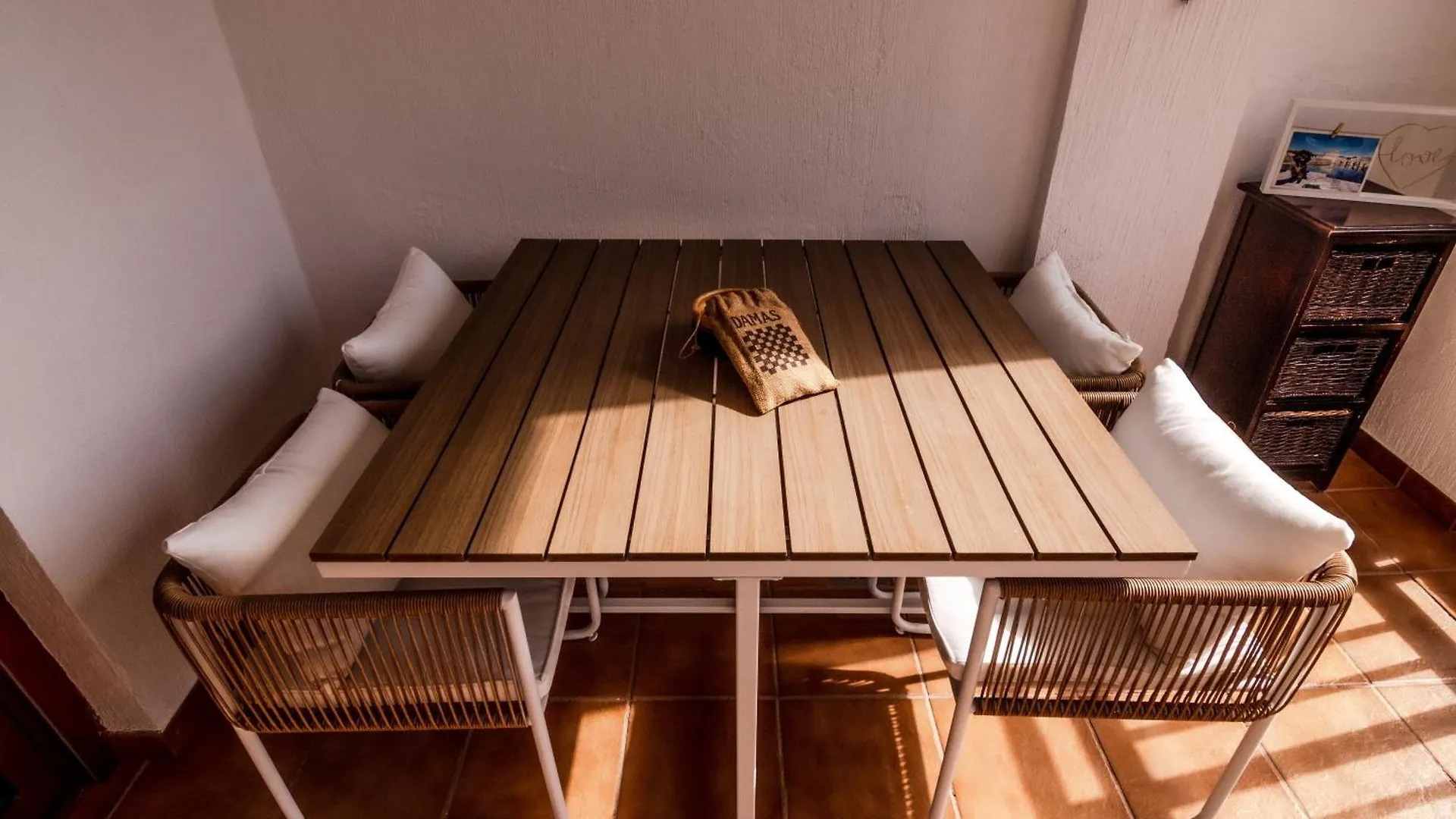 Mambo Palm-Mar Apartment